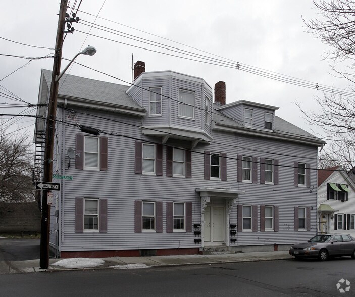 140 Courtland St, Providence, RI à vendre - Photo du bâtiment - Image 3 de 3