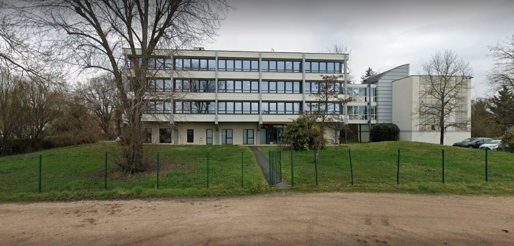 Office in Saint-Marcel for lease Building Photo- Image 1 of 6