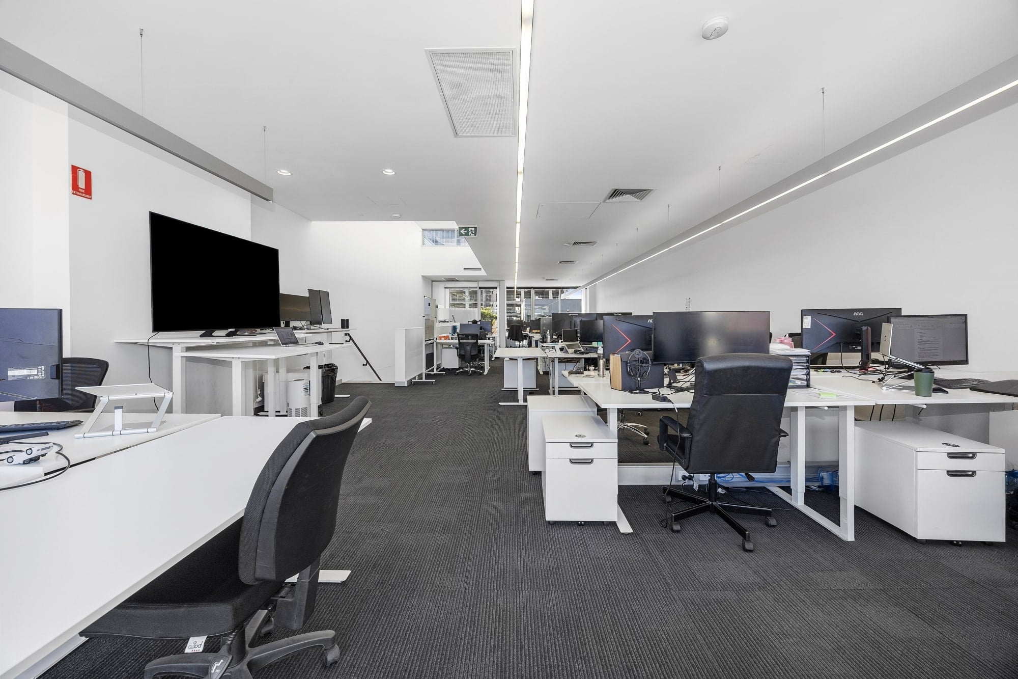 132 Chestnut St, Cremorne for lease Interior Photo- Image 1 of 2