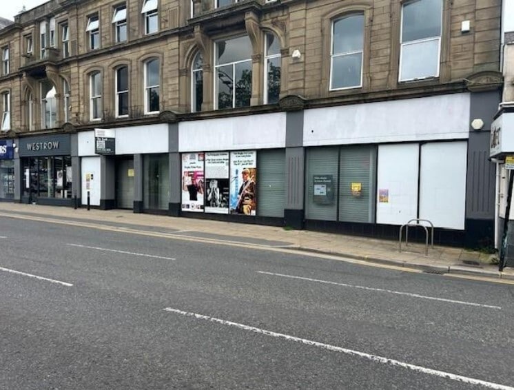 117-125 Main St, Bingley for lease Primary Photo- Image 1 of 3