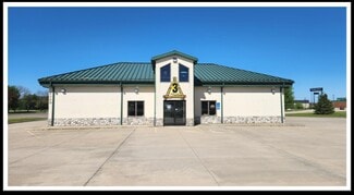 More details for 2320 NW 43rd St, Owatonna, MN - Retail for Sale