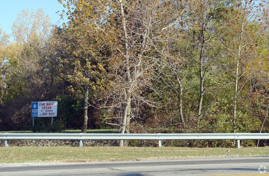 10040 E 30th St, Indianapolis, IN à louer - Autre - Image 2 de 2