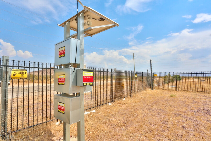 19378 Central Rd, Apple Valley, CA for sale - Building Photo - Image 3 of 24