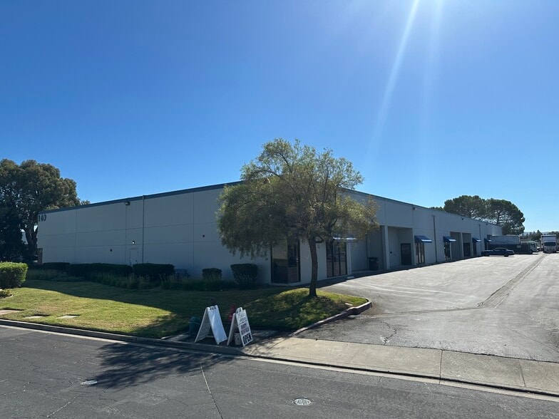 140 Mason Cir, Concord, CA for lease - Building Photo - Image 2 of 6