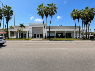 Plus de détails pour 13750 Biscayne Blvd, North Miami Beach, FL - Commerce de détail à louer