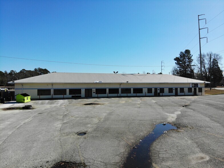 1554 S Lumpkin Rd, Columbus, GA à vendre - Photo du bâtiment - Image 3 de 9