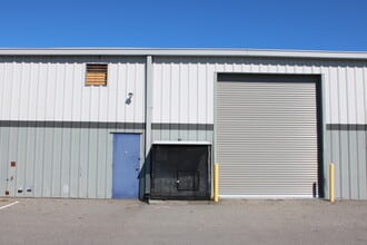 1400 L and R Industrial Blvd, Tarpon Springs, FL for lease Building Photo- Image 2 of 7