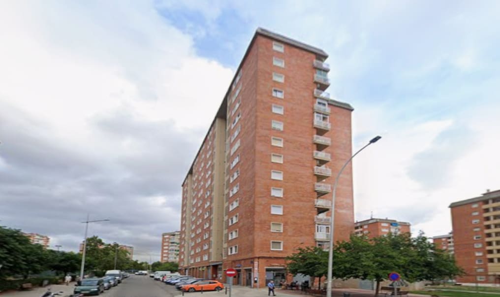 Immeuble residentiel dans Terrassa, Barcelona à vendre Photo du bâtiment- Image 1 de 2