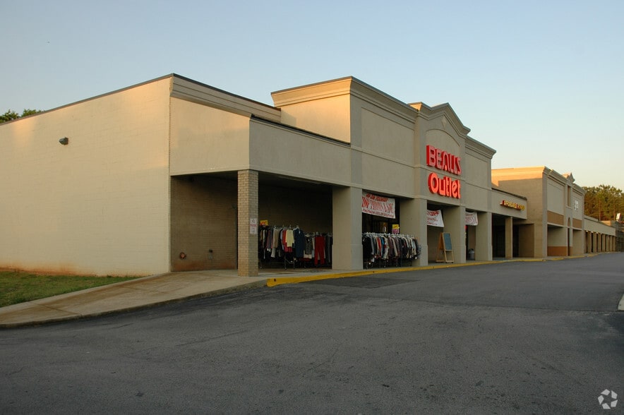 299 Commerce Ave, Lagrange, GA for lease - Primary Photo - Image 1 of 5