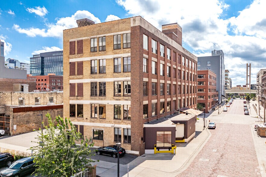 530 N 3rd St, Minneapolis, MN à louer - Photo du bâtiment - Image 3 de 18