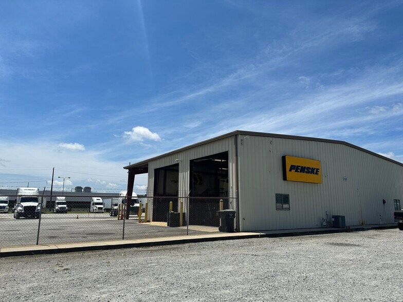 1108 Centennial Ave, Albany, GA à vendre - Photo du bâtiment - Image 2 de 7