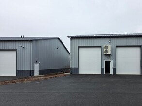 1332 Main St, Osterville, MA for lease Building Photo- Image 2 of 8