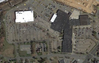 Plus de détails pour 665 Boston Post Rd, Old Saybrook, CT - Commerce de détail à louer