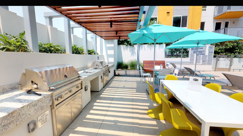 424 W Pico Blvd, Los Angeles, CA à vendre - Numérisation 3D de Matterport - Image 2 de 147