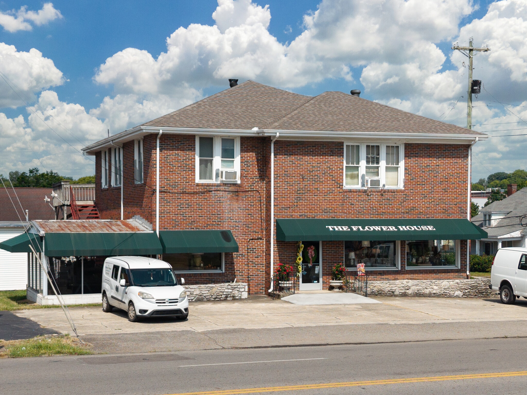 401 Main Ave N, Fayetteville, TN à vendre Photo principale- Image 1 de 50