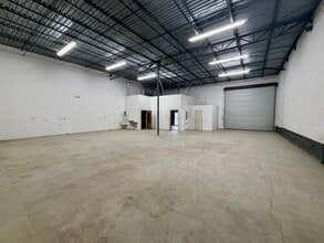 18748 Titus Rd, Hudson, FL for lease Interior Photo- Image 1 of 9