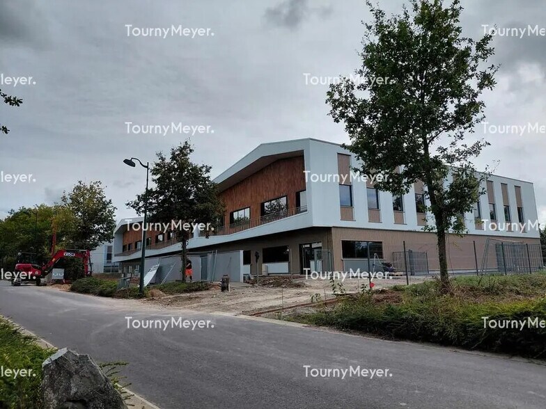 Flex dans Carquefou à louer - Photo du bâtiment - Image 3 de 12