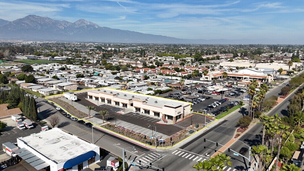 4288 Holt Blvd, Montclair, CA à louer - Photo du bâtiment - Image 2 de 6