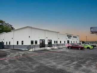 Plus de détails pour 342 Northwest Pky, Azle, TX - Commerce de détail à louer