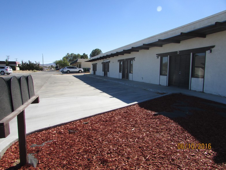 913 Alene Ave, Ridgecrest, CA for lease - Building Photo - Image 3 of 24