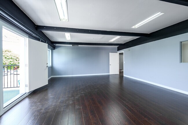 More details for 13347 W Washington Blvd, Los Angeles, CA - Office for Lease