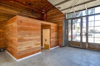 3364-3386 E Olympic Blvd, Los Angeles, CA à louer Photo intérieure- Image 2 de 8