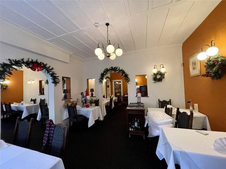 32-34 St. Helens Rd, Westcliff On Sea à vendre - Photo intérieure - Image 2 de 16