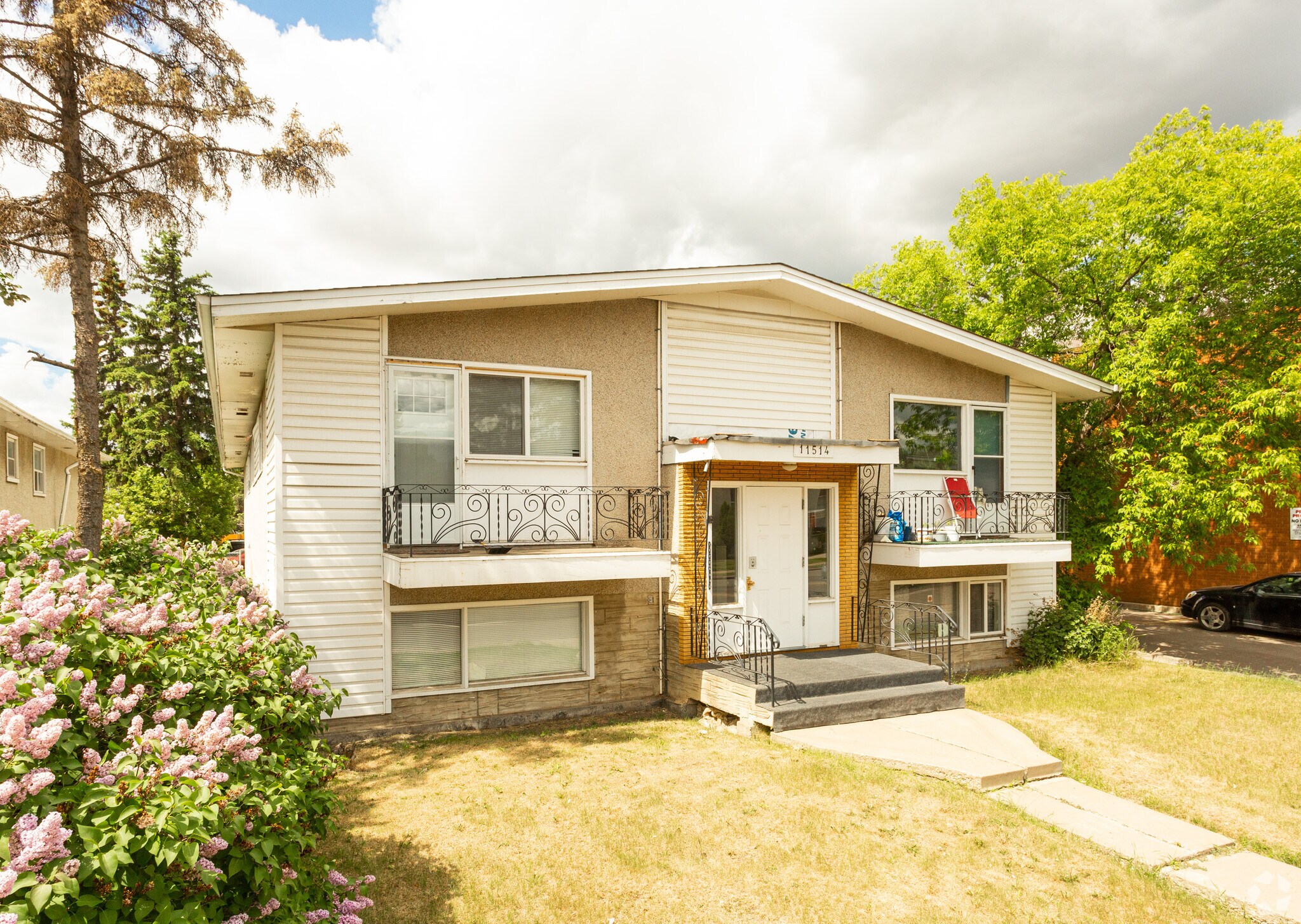 11514 124 St, Edmonton, AB à vendre Photo principale- Image 1 de 1