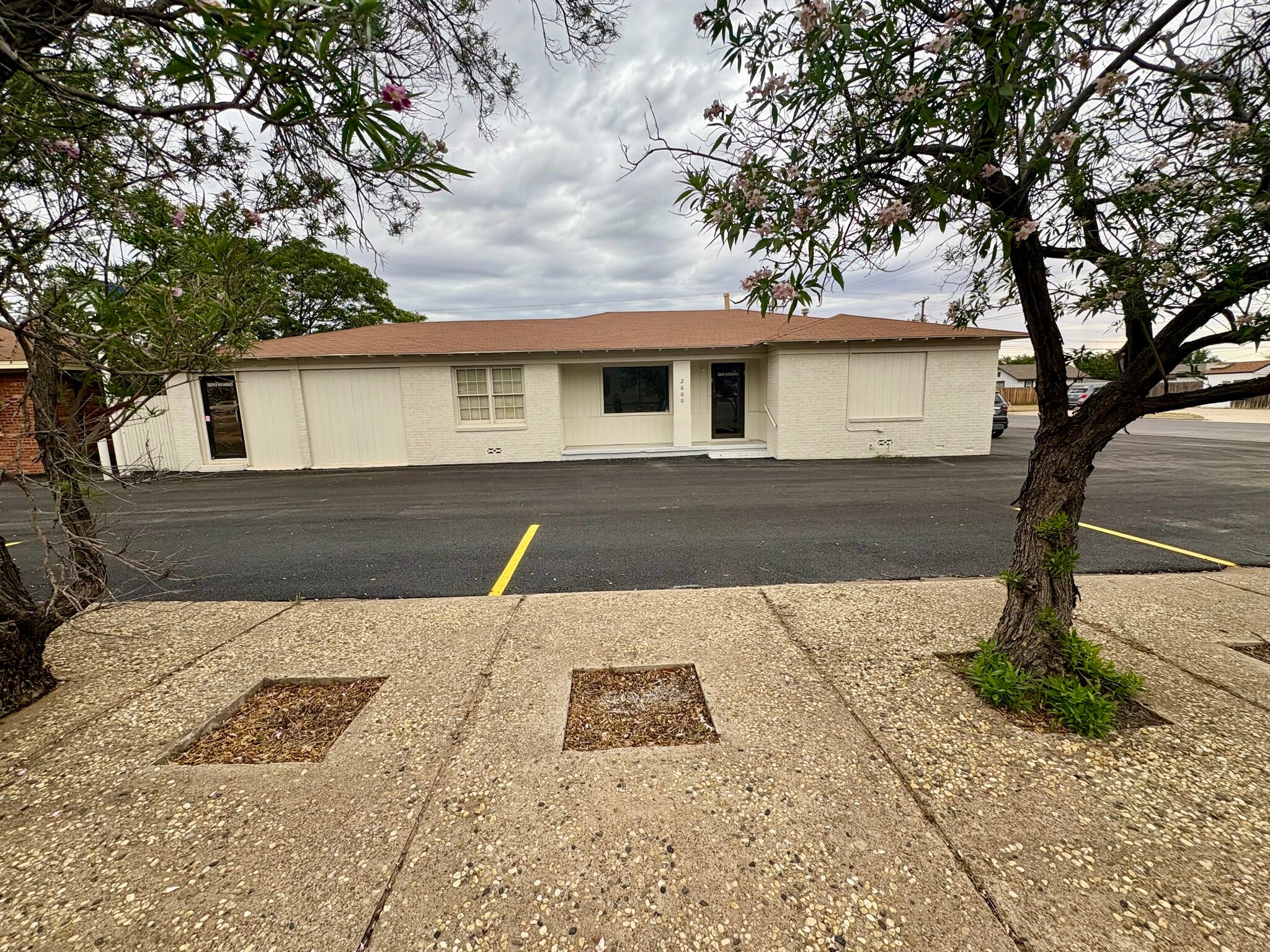 2600 W Kansas Ave, Midland, TX for lease Primary Photo- Image 1 of 18