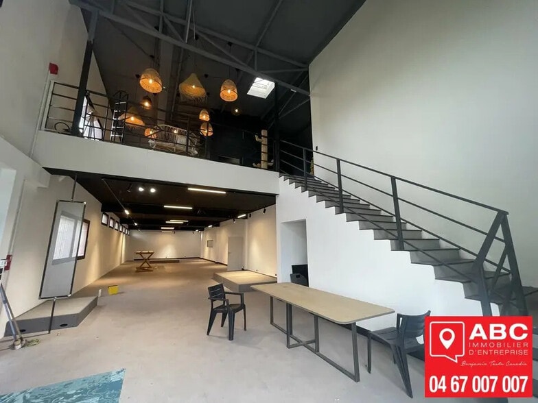 Flex in Mauguio for lease - Interior Photo - Image 3 of 4