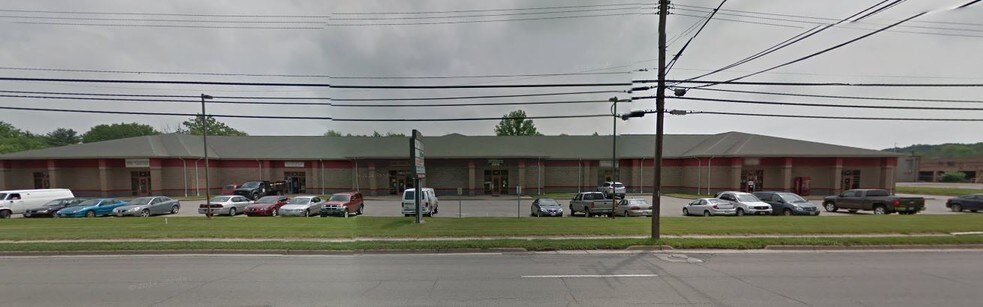 603-643 N Meridian Rd, Youngstown, OH à vendre - Photo du bâtiment - Image 3 de 13