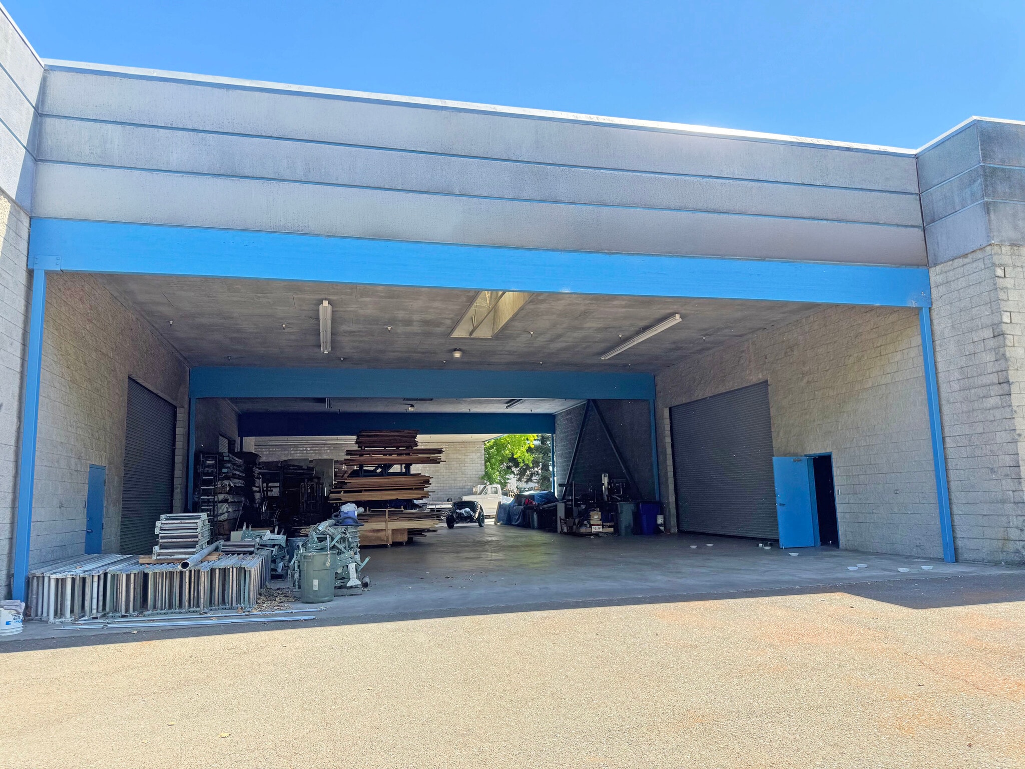2811 Dowd Dr, Santa Rosa, CA for lease Building Photo- Image 1 of 6