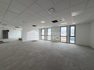 More details for Multiple Space Uses for Lease