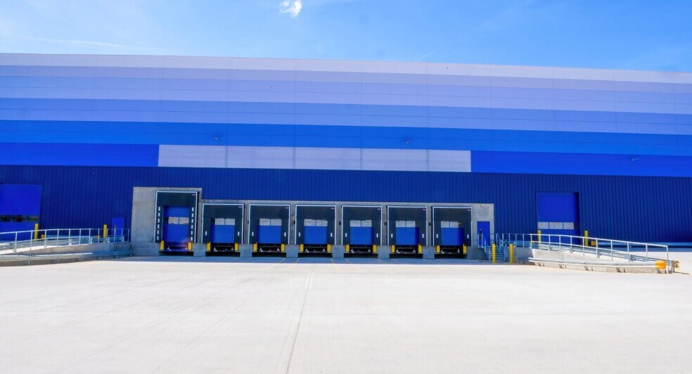 Napier Way, Crawley à louer - Photo du bâtiment - Image 3 de 5