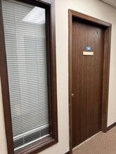 800 W Central Rd, Mount Prospect, IL for lease Interior Photo- Image 1 of 3