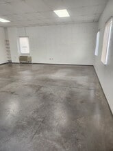 4303 S Bowen Rd, Arlington, TX for lease Interior Photo- Image 2 of 3