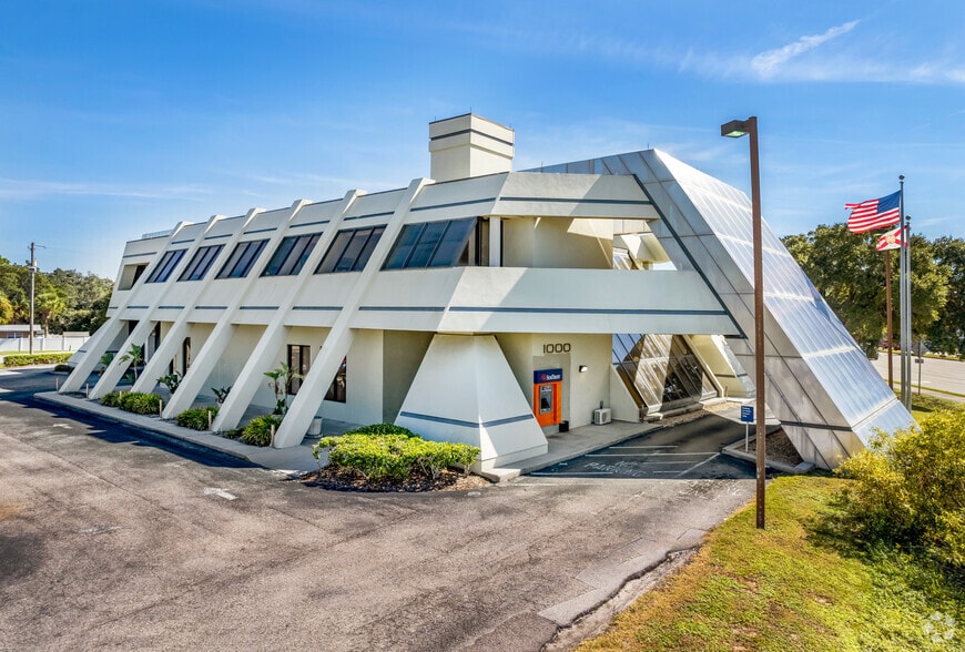 1000 N Tamiami Trl, Nokomis, FL for lease - Primary Photo - Image 3 of 36