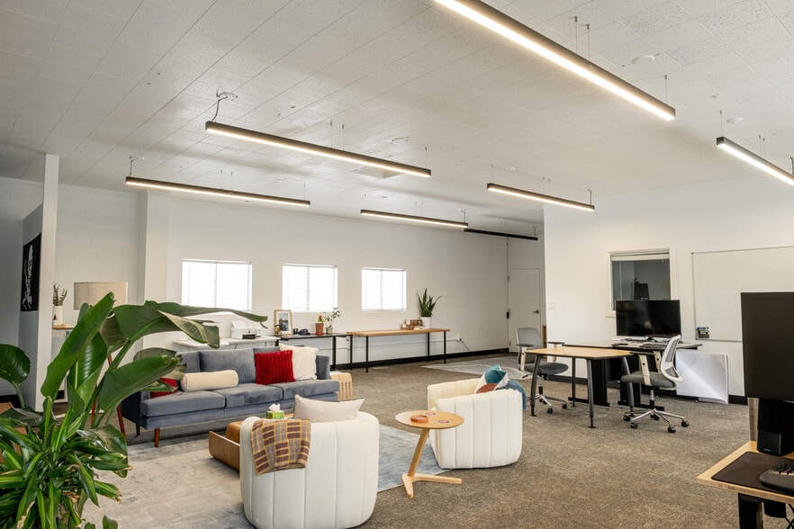 2174 S Main St, Salt Lake City, UT for lease - Interior Photo - Image 3 of 9