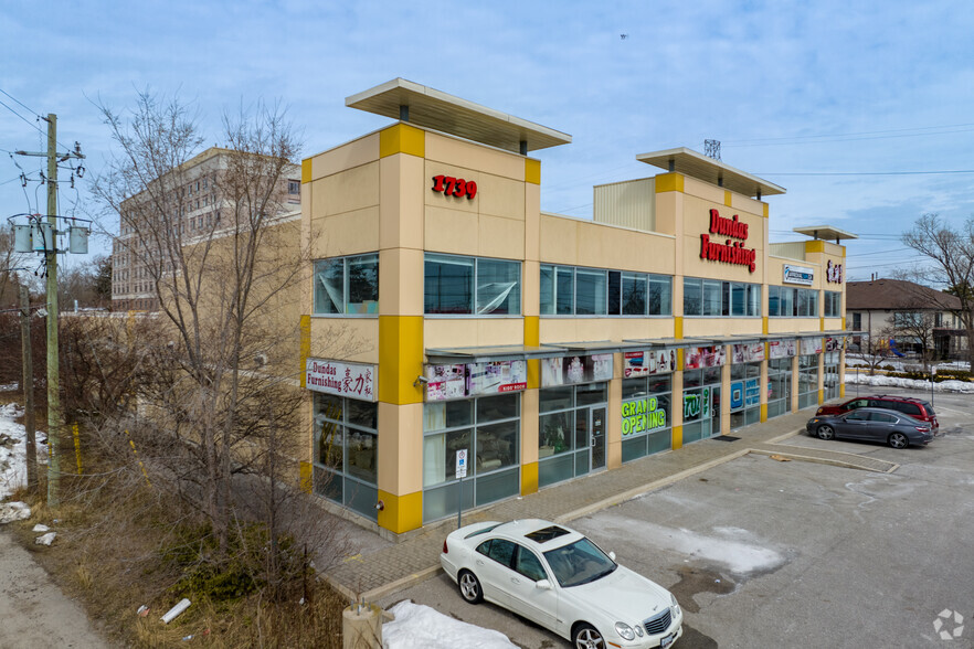 1739 Dundas St E, Mississauga, ON à vendre - Photo principale - Image 1 de 1