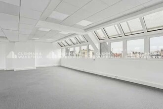 32-36 Rue De Bellevue, Boulogne-Billancourt for lease Interior Photo- Image 2 of 4