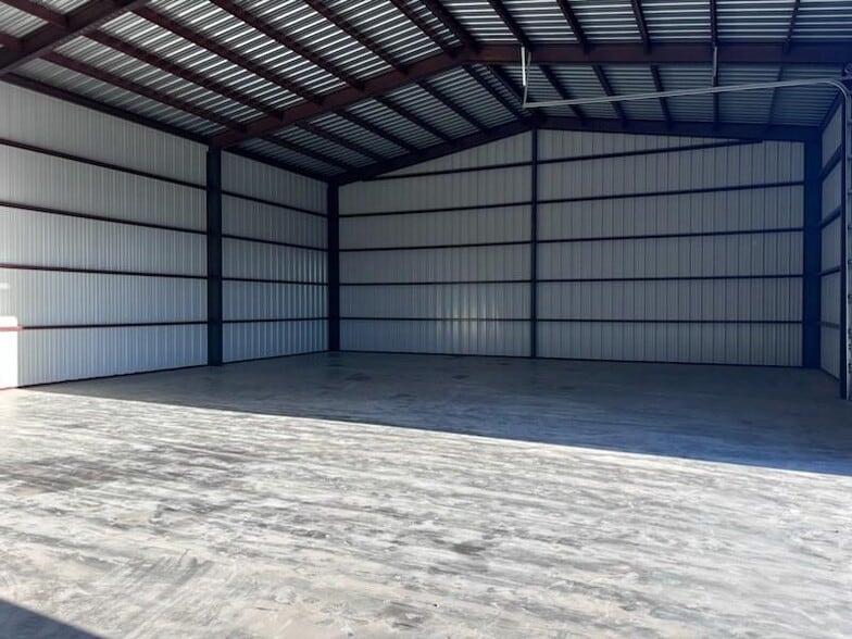 139 FM 308 Spur, Mount Calm, TX for sale - Building Photo - Image 2 of 4