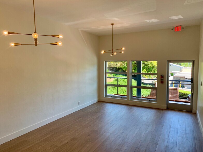 2130 4th St, San Rafael, CA for lease - Interior Photo - Image 2 of 13