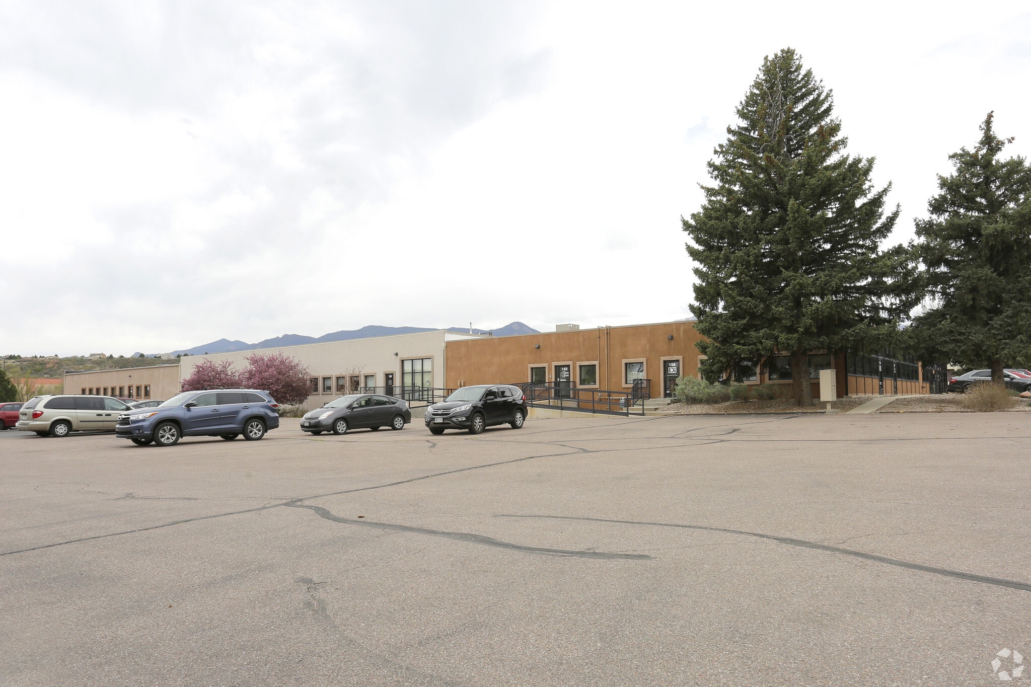 1485 Garden Of The Gods Rd, Colorado Springs, CO for sale Primary Photo- Image 1 of 24