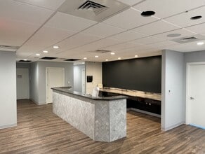 24100 Chagrin Blvd, Beachwood, OH for lease Interior Photo- Image 1 of 14