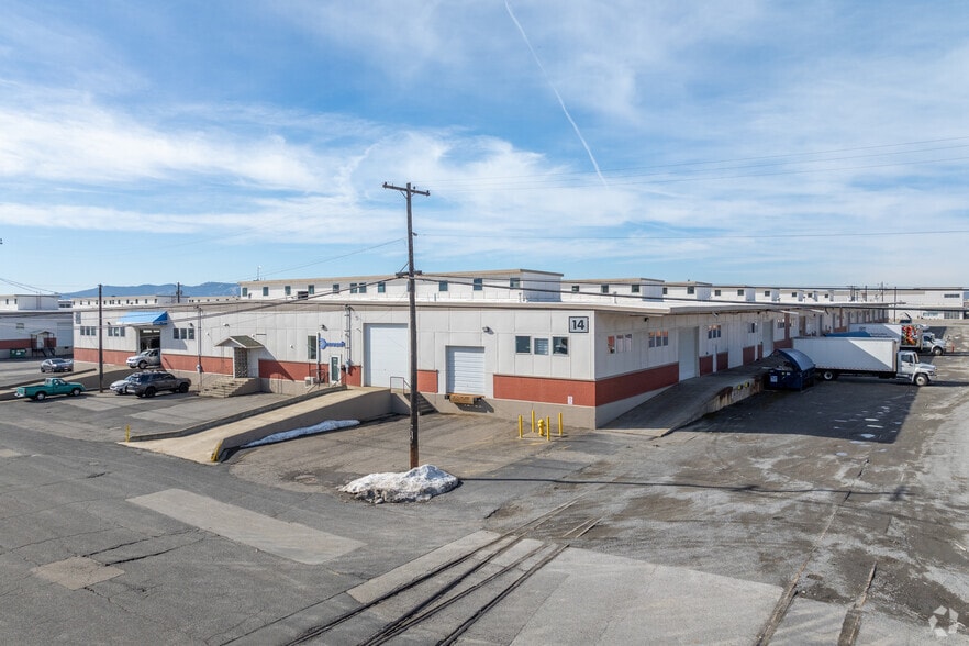 3808 N Sullivan Rd, Spokane Valley, WA for lease - Building Photo - Image 2 of 3