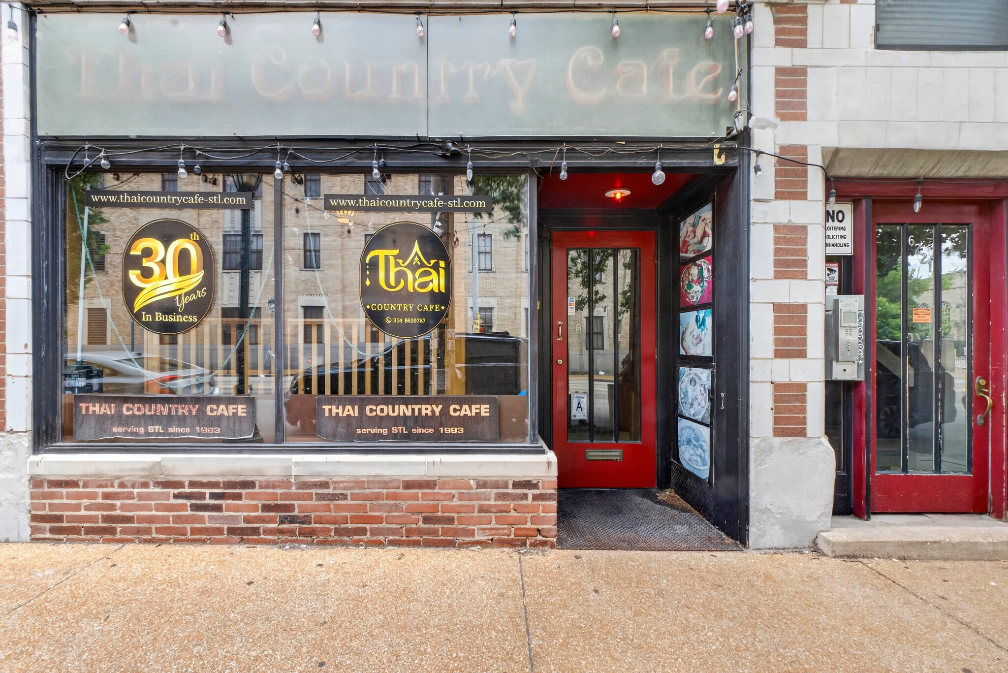 6223 Delmar Blvd, University City, MO for lease Interior Photo- Image 1 of 6