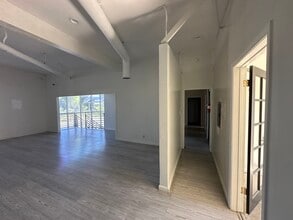 612-620 E Manchester Blvd, Inglewood, CA for lease Interior Photo- Image 2 of 9
