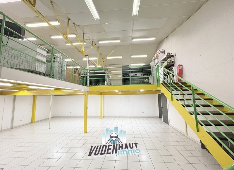 Office in Toulouse for sale Interior Photo- Image 1 of 10