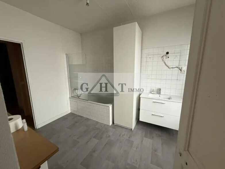 Local d'activités dans Bagnolet à vendre - Photo intérieure - Image 2 de 15