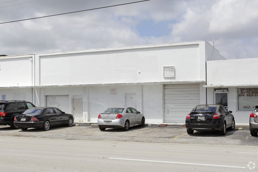 1810 N Dixie Hwy, Hollywood, FL for lease - Primary Photo - Image 1 of 13